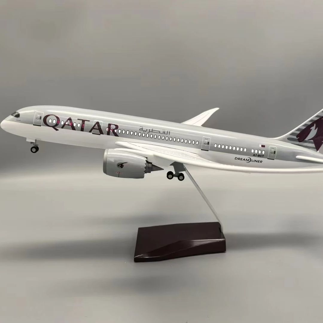 1:130 Scale 43cm 787  Jet Qata - Kids Toys Qatar ulasan dan harga