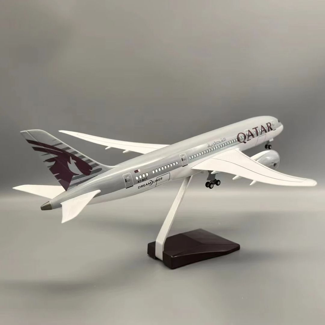1:130 Scale 43cm 787  Jet Qata - Kids Toys Qatar ulasan dan harga